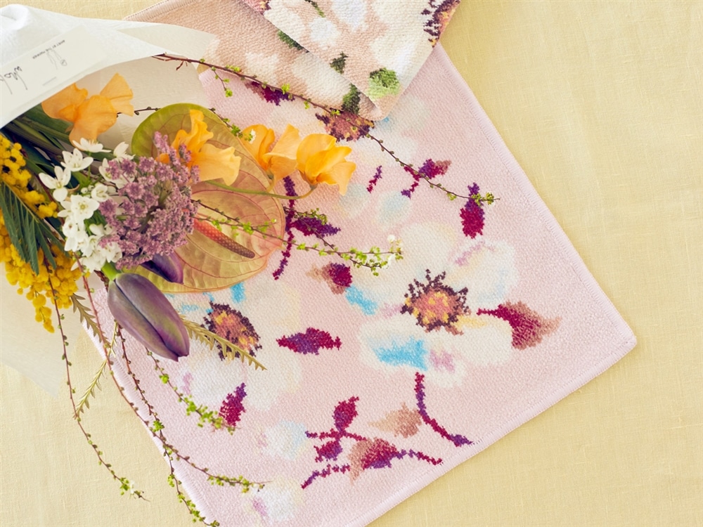 FEILER MAGAZINE 詳細 | フェイラー(FEILER)オフィシャルブランドサイト