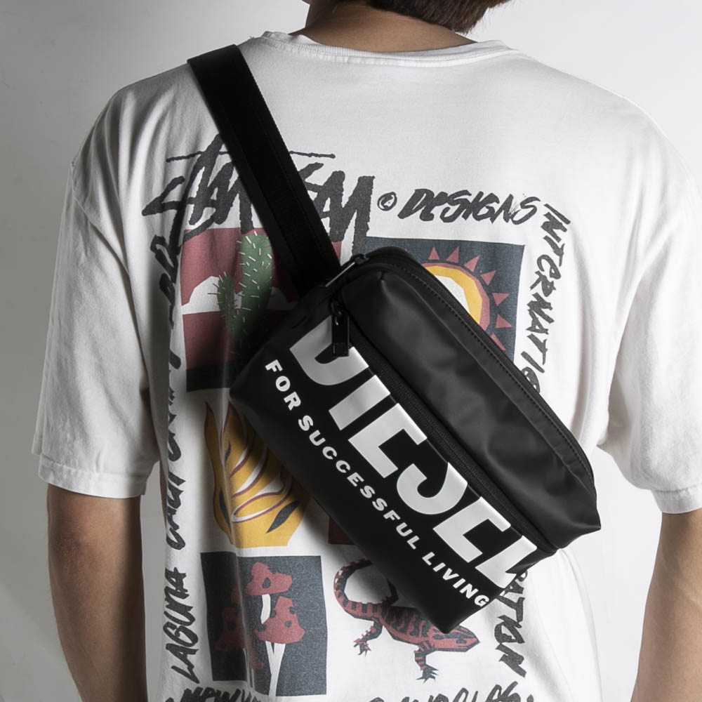 ディーゼル DIESEL ボディバッグ BOLDMESSAGE F-BOLD CROSSBODY