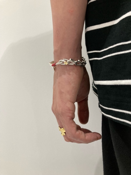 LARRY SMITH / FEATHER COUNTRY CHAIN BRACELET