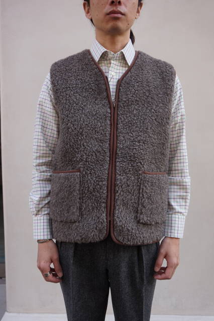 COLDBREAKER』（コールドブレーカー） 別注カラー ジップアップ V