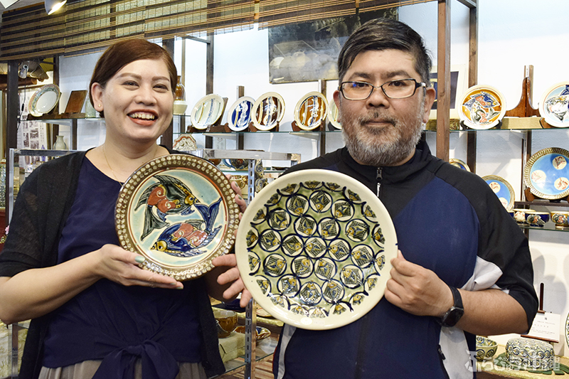 新垣陶苑 -壺屋焼窯元- – ふらびゅう沖縄