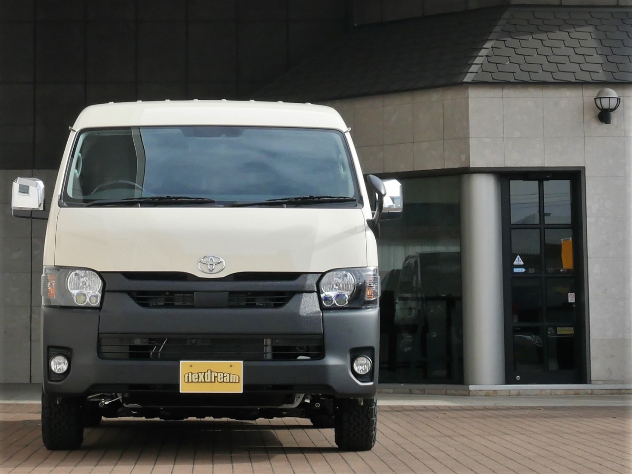 ハイエース専門店の車中泊・アウトドアビークル｜flexdream blog -2021.1