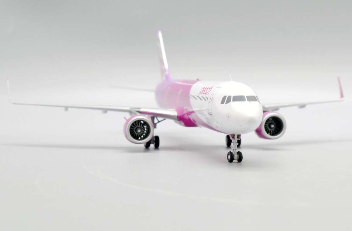 JC Wings Airbus A321neo Peach JA902P 1:200 entdecken | Flight-Shop