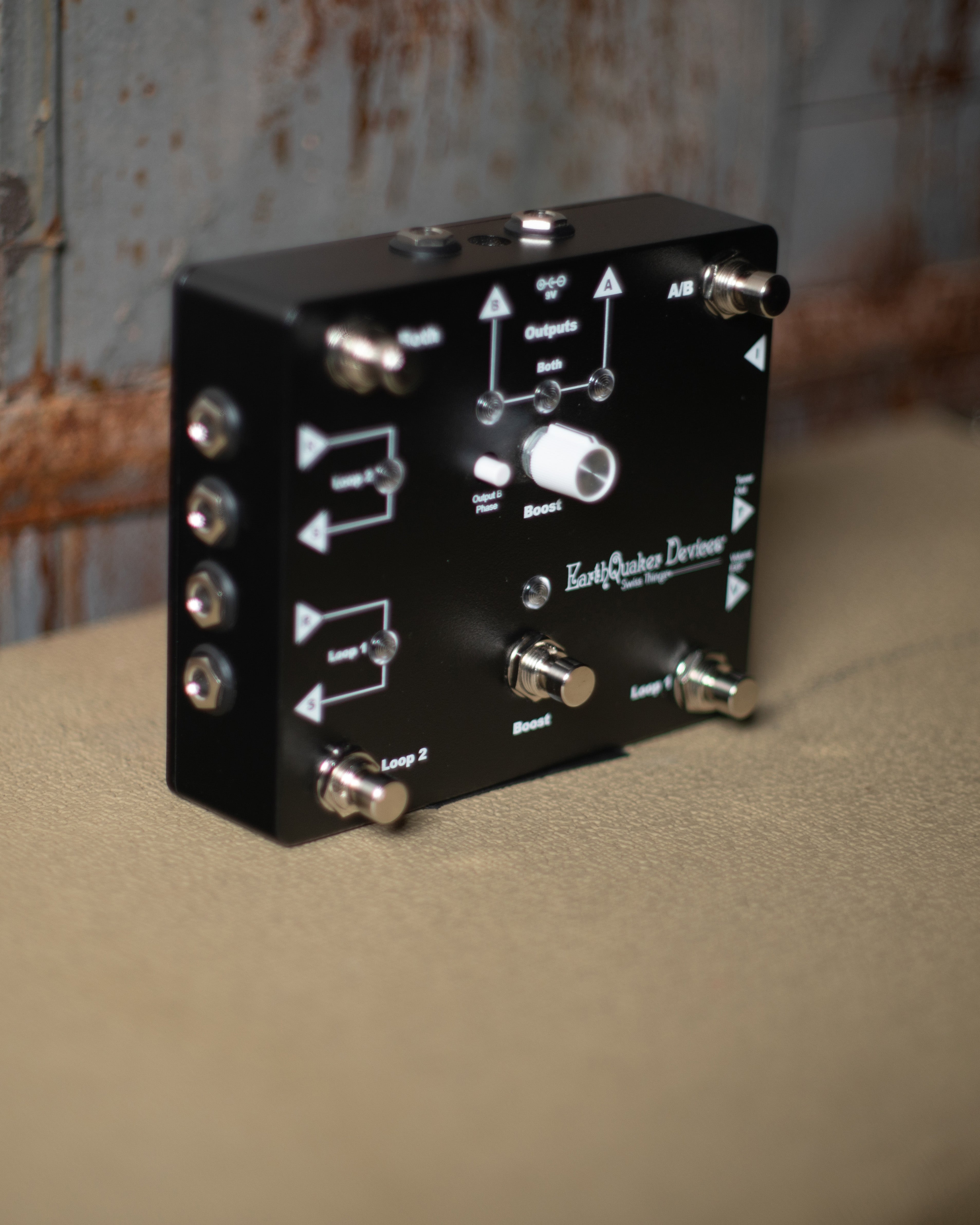 Earthquaker Devices Swiss Things Pedalboard Reconciler | FRET12