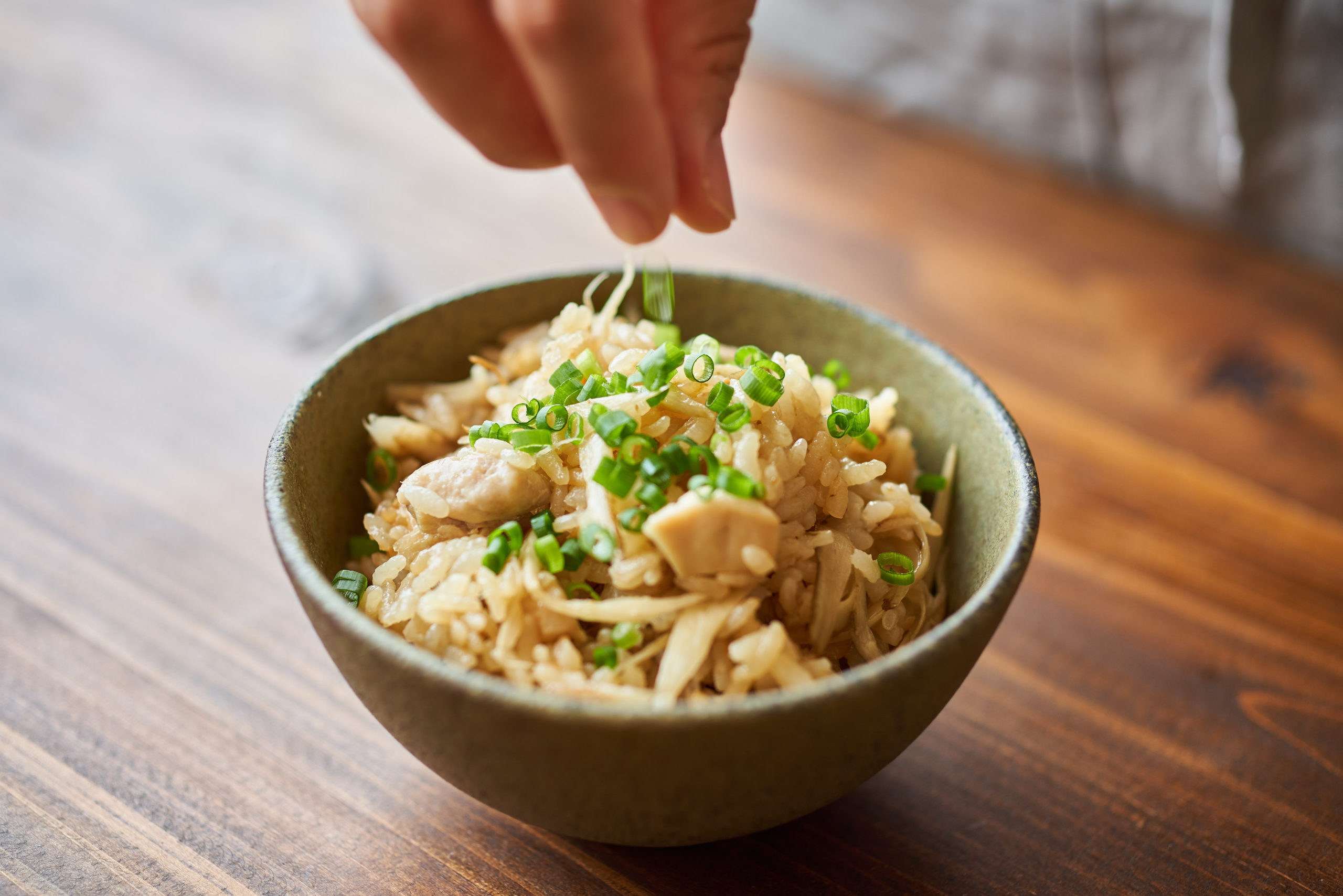 鶏ごぼうのみそ炊き込みご飯のレシピ - 榎本美沙のレシピサイト