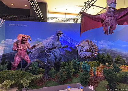 ホテルグレイスリー新宿】『ゴジラ FINAL WARS』をモチーフにした