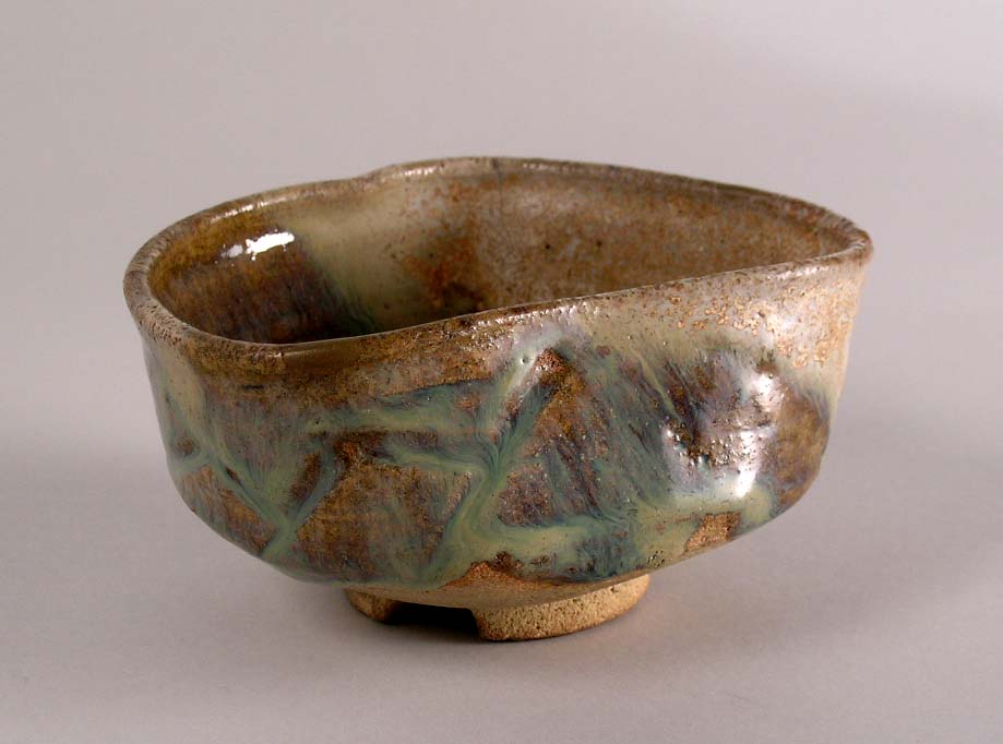 掛分割高台洲浜形茶碗 「王」字印 | 福岡市美術館