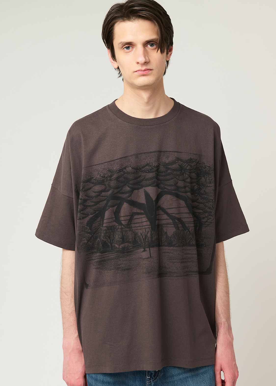 ストレンジャー・シングス 未知の世界」× グラニフ コラボアイテムが