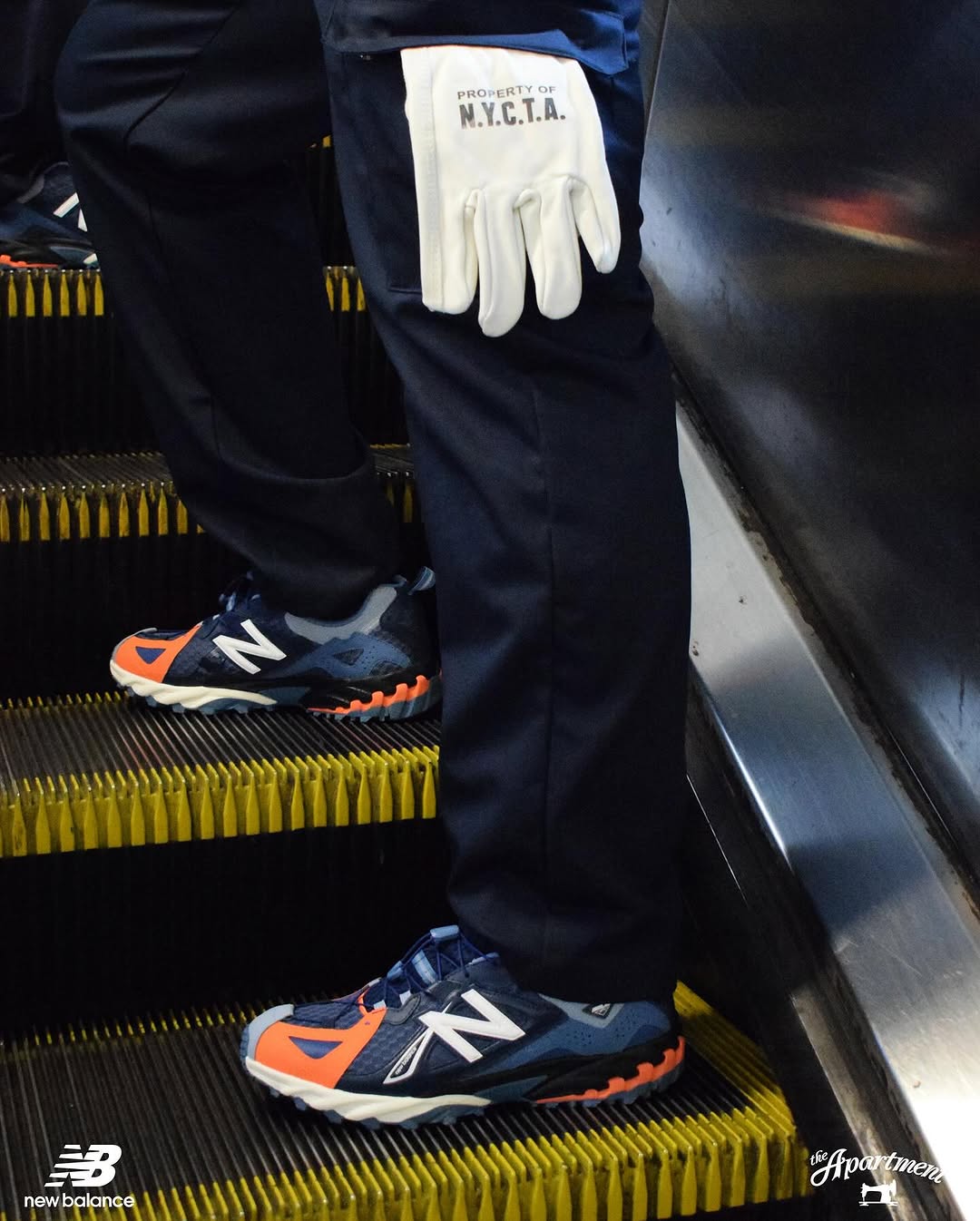 2024年 12/21 発売】the Apartment × New Balance ML610 XAT “SUBWAY