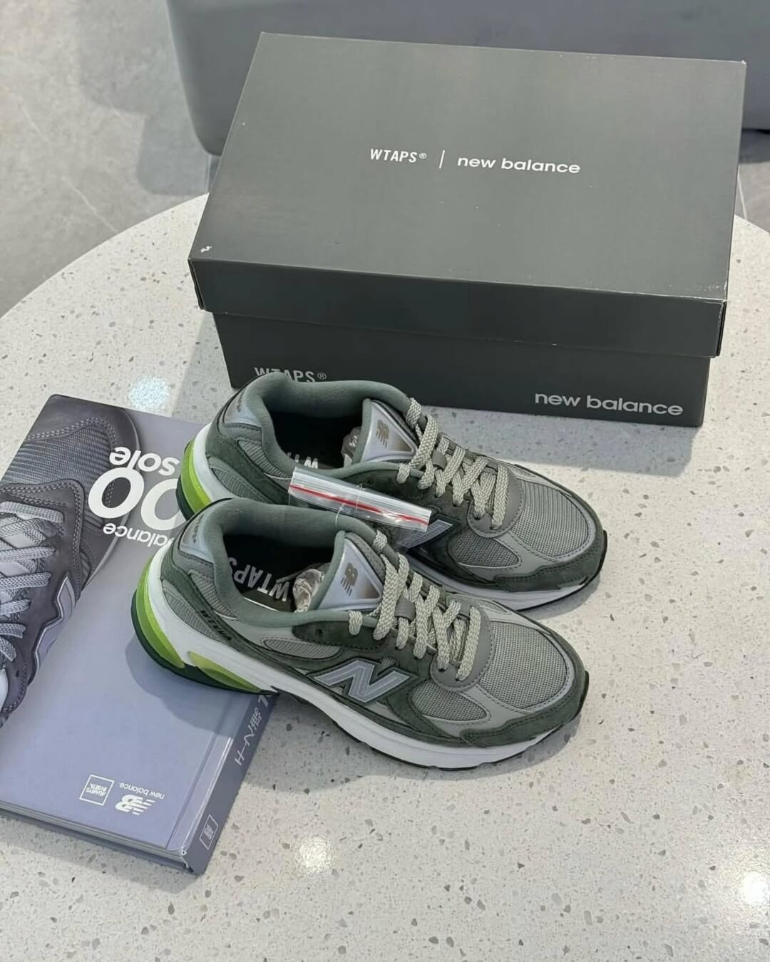 2025年 10/10 発売】WTAPS × New Balance U2010 WT (ダブルタップス