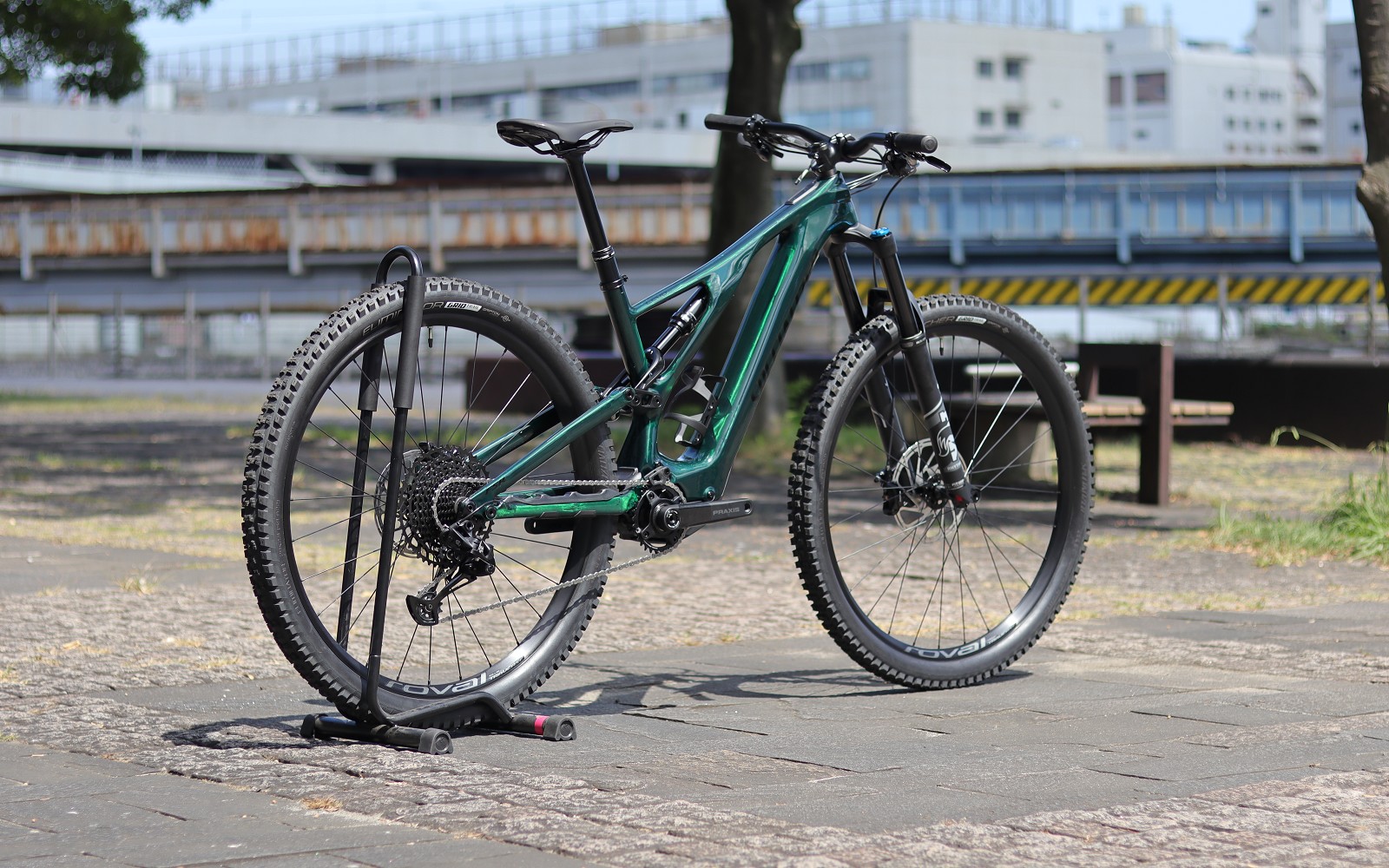 キャンペーン対象モデル！TURBO LEVO SL COMP CARBON 在庫あります