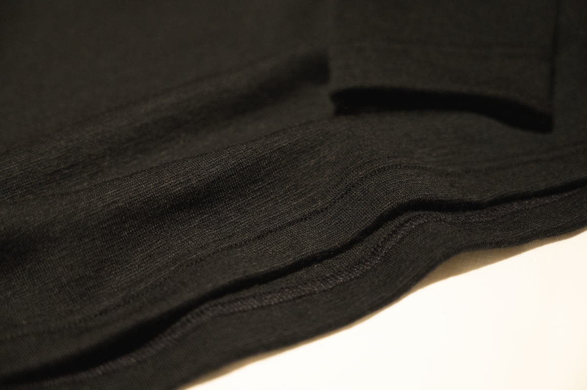 今期新発売！モンベルの極厚手ベースレイヤー・スーパーメリノウールで