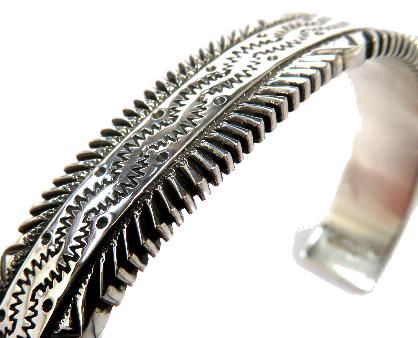 インディアンジュエリー シルバーブレスレット・バングル