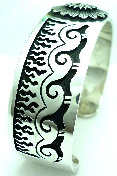 ホピ・バングル ホピのブレスレット