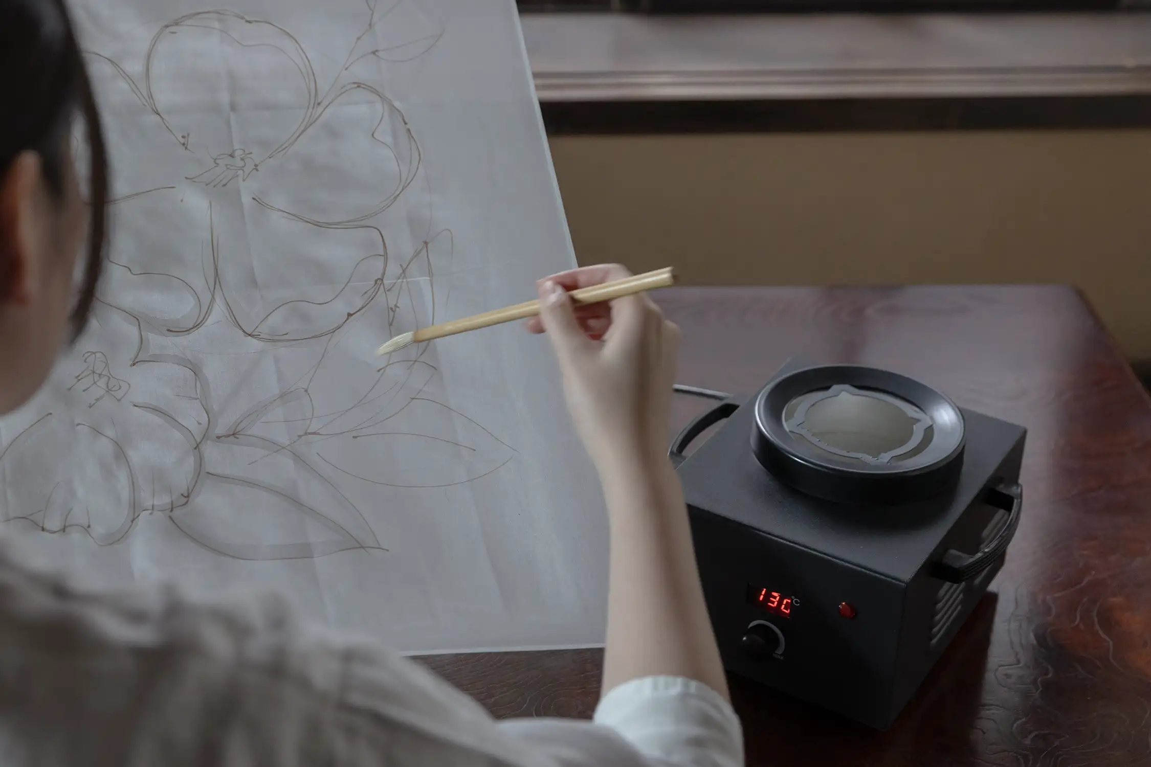 日本染織の伝統】みやこ染から生まれたろうけつ染め用の新しい『ろう溶