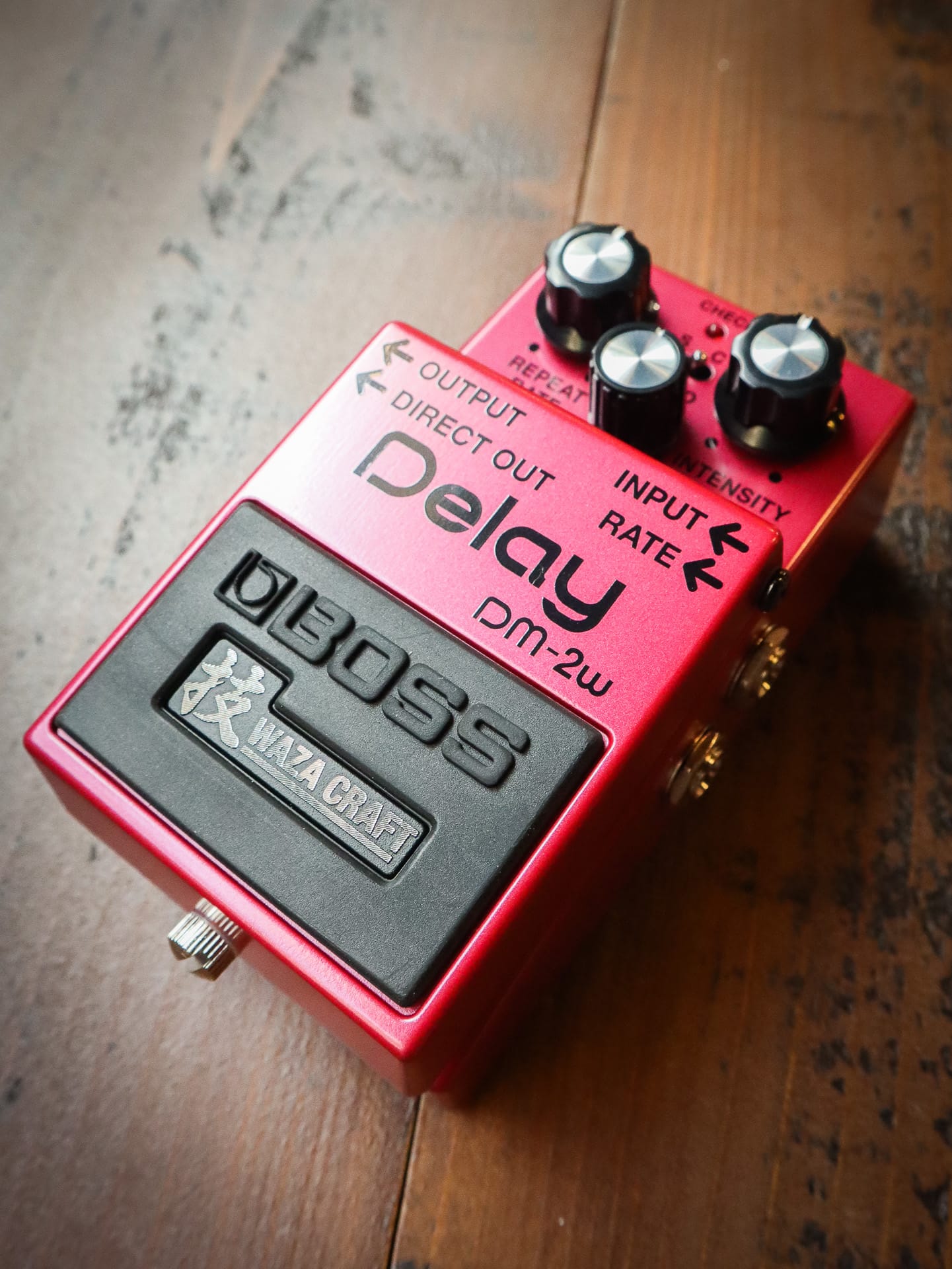 Boss DM-2W - Kauffmann's Guitar Store