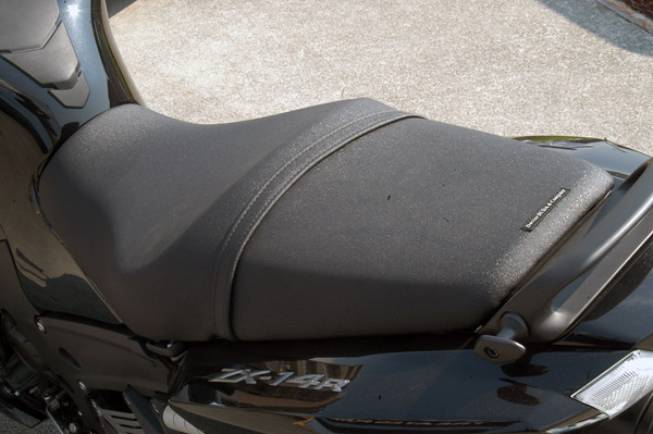 ドクターSUDAがZX-14R用KAITEKIシートを発売 | パーツ | カワサキイチバン