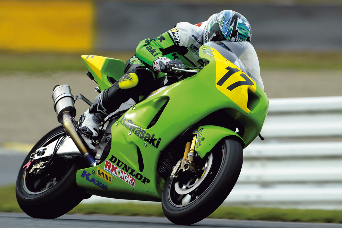 MotoGP：ZX-RR(2003)／ロードレースシーンに舞い戻ったカワサキの異端