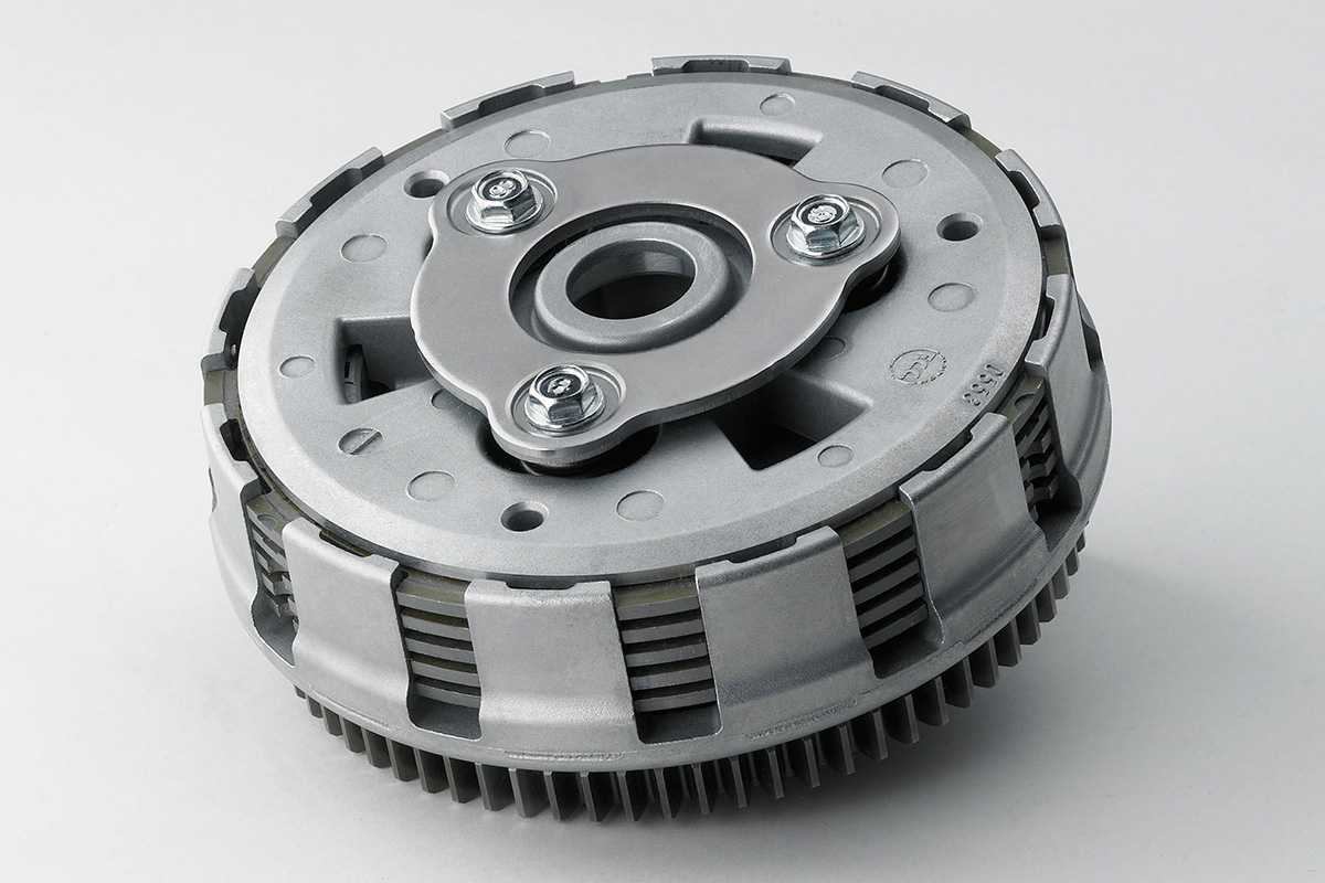 近年のカワサキ車の定番装備、アシスト&スリッパークラッチとは