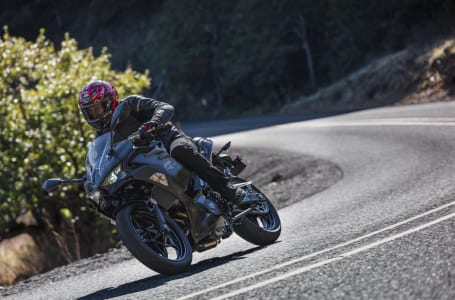 Ninja ZX-25R by P.E.O | カスタムマシン | カワサキイチバン