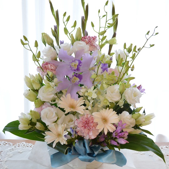 メモリアル アレンジ Harp (カトレアとバラのフラワーアレンジメント