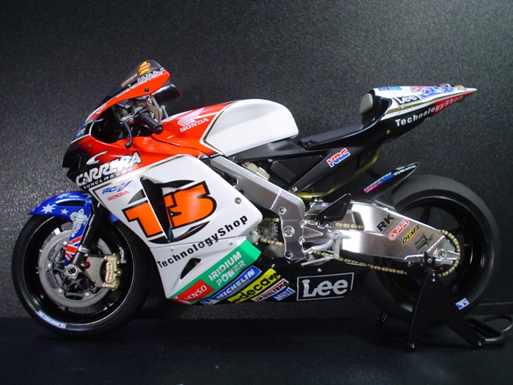 LCR HONDA RC211V'06