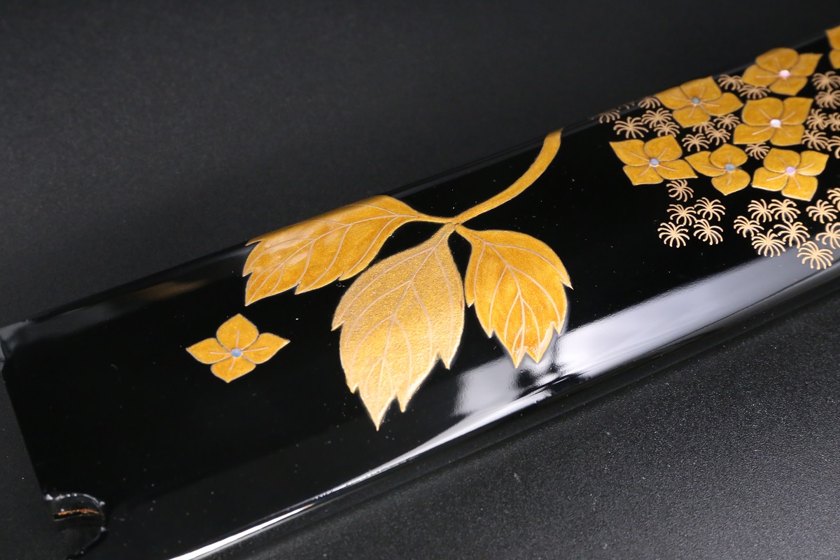 参考商品】鞘 黒漆＋紫陽花の蒔絵-歌舞伎ナイフ