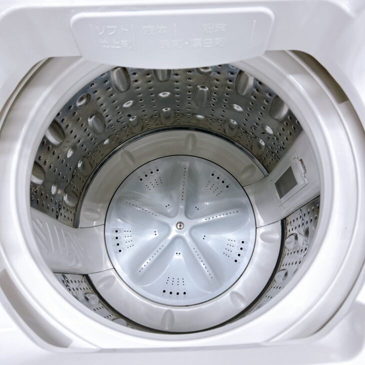 福島県天栄村にてヤマダセレクト 全自動電気洗濯機 YWM-TV80G1 2021年