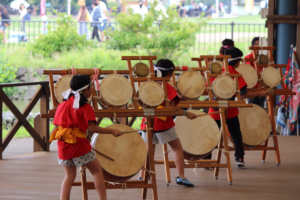 姫と家来。】伝統芸能とロックの融合！ヤバTの五つ太鼓ver.が