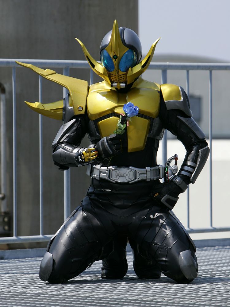 仮面ライダーコーカサス | 仮面ライダー図鑑 | 東映