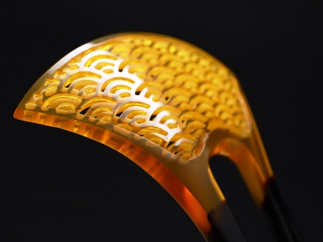 白べっ甲青海波透かし彫りかんざし｜結婚披露宴、礼装から準礼装、普段