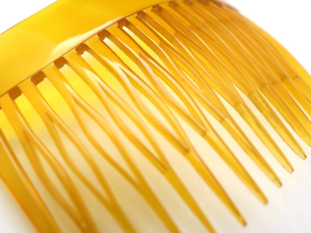 櫛 | べっ甲かんざし・髪飾り・和装小物専門店 銀座かなめ屋