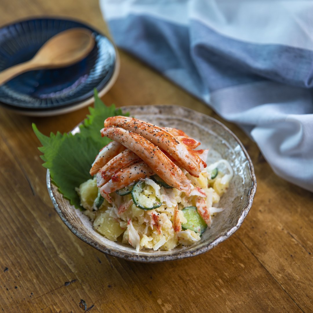 ほぼカニポテトサラダ – カネテツデリカフーズ株式会社コーポレートサイト