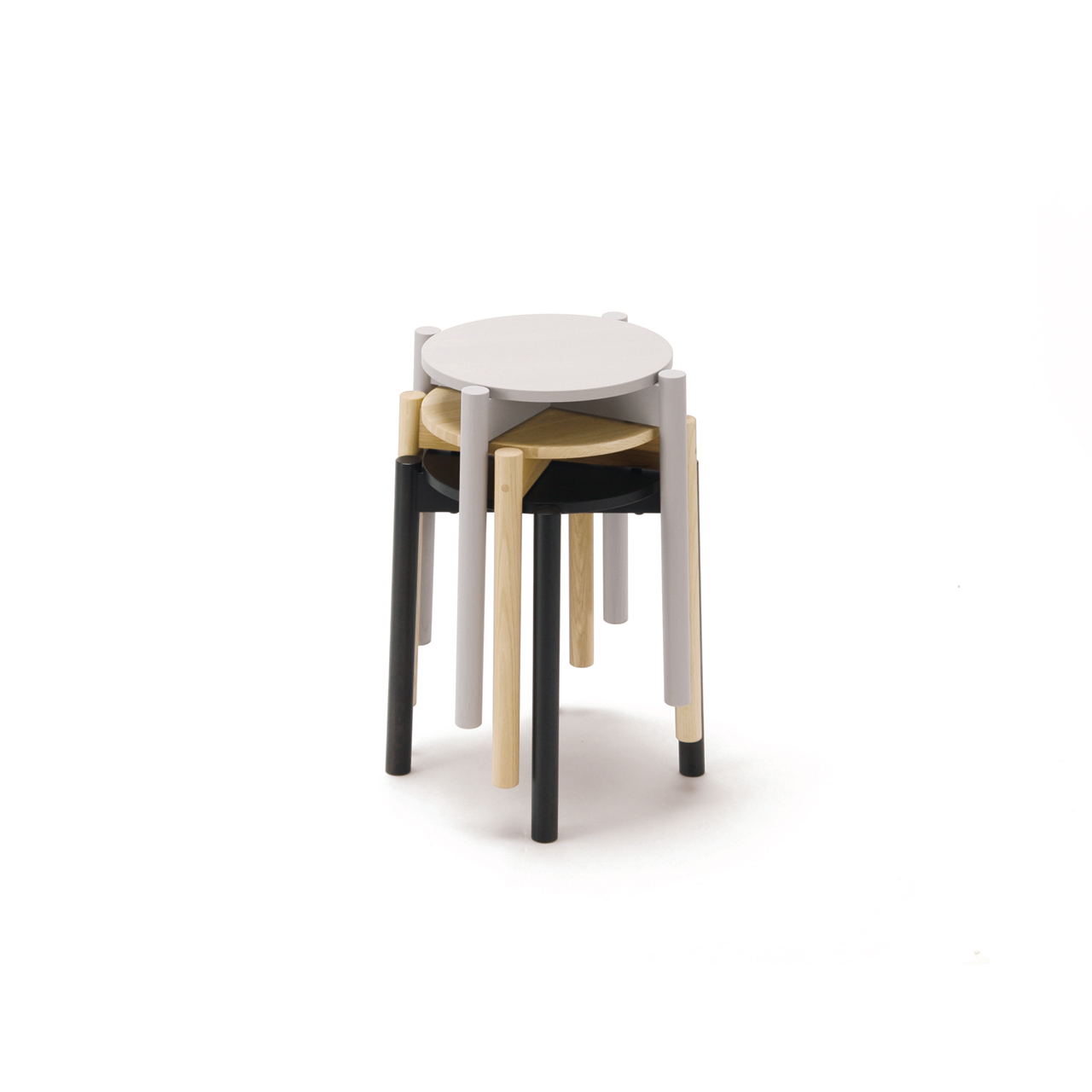 Castor Stool Plus ‒ KARIMOKU NEW STANDARD (KNS)