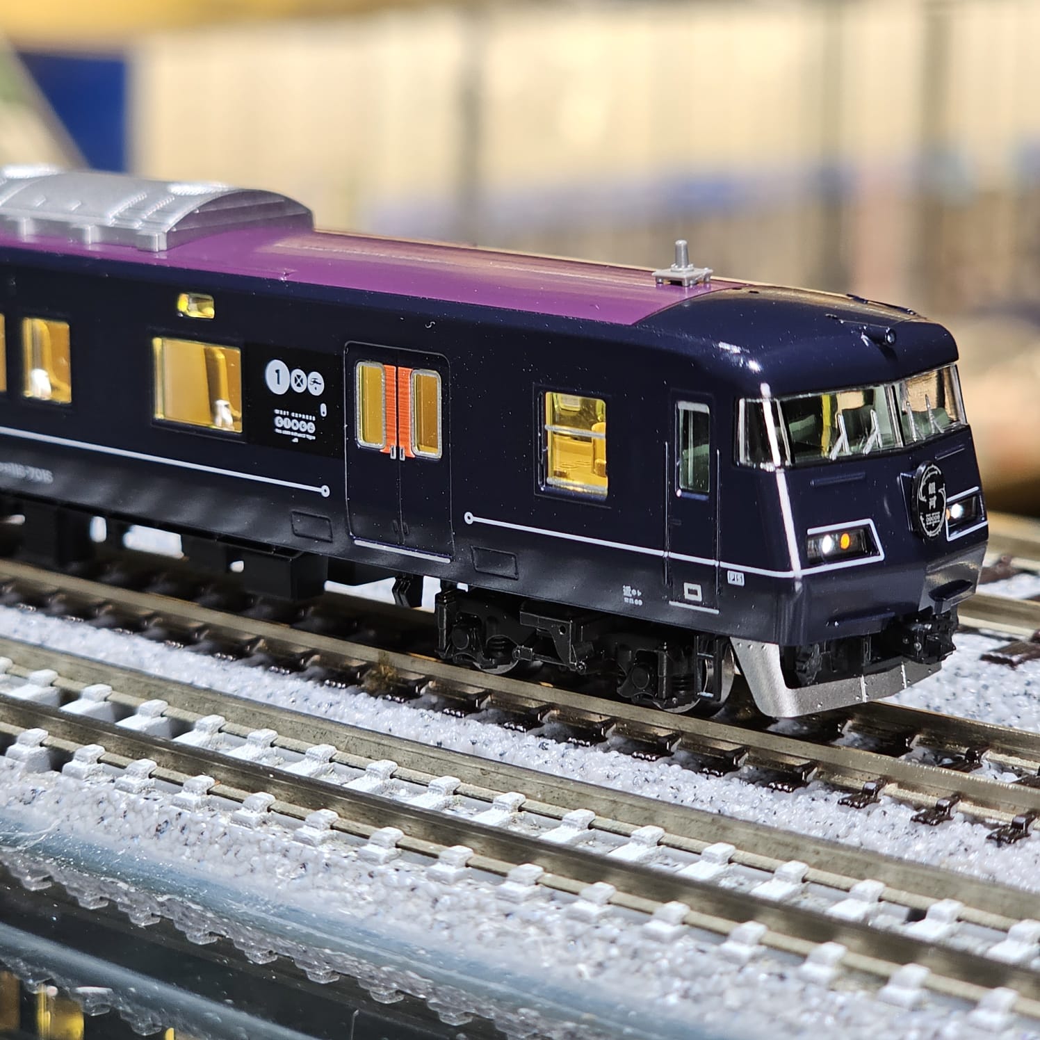 TOMIX 98714 JR 117-7000系電車(WEST EXPRESS 銀河)セット- Khaho