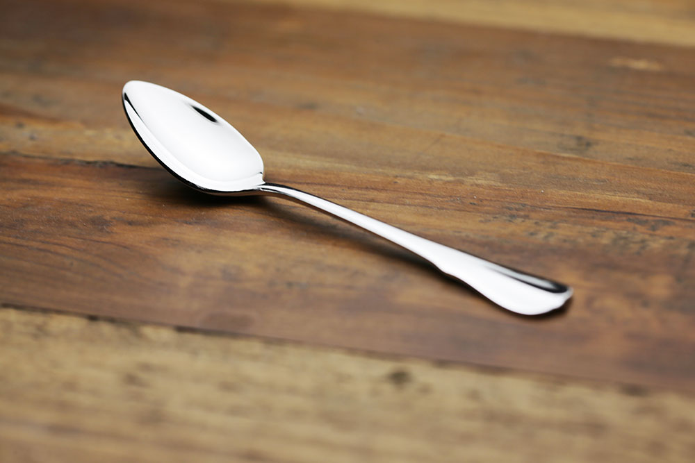 銀食器 名前が刻印できるシルバー950の純銀食器カトラリーセット