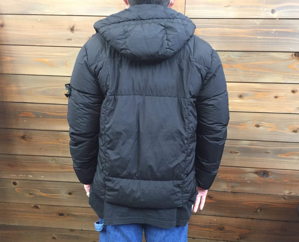 STONE ISLAND】GARMENT DYED CRINKLE REPS NY DOWN 【買取入荷情報