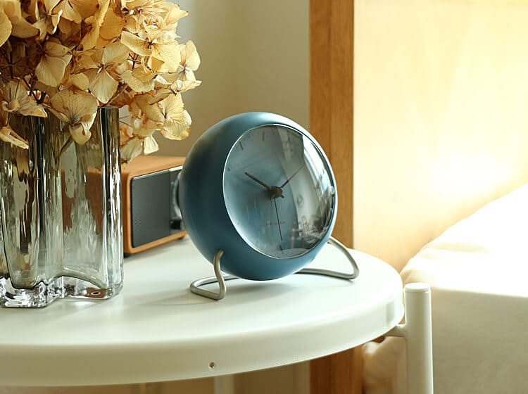 アルネ・ヤコブセン テーブルクロック CITY HALL（シティーホール