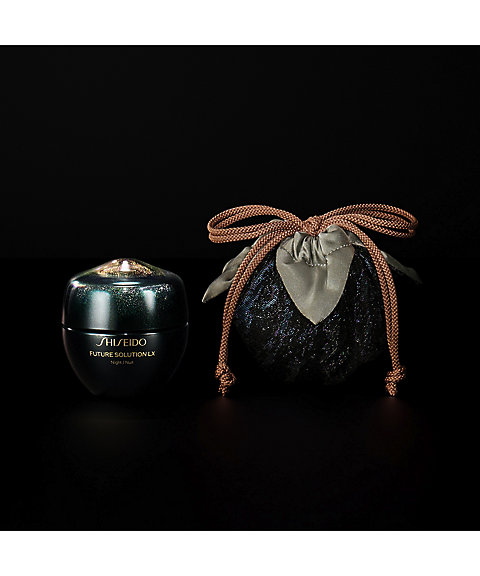 資生堂フューチャーソリューションLX ユニバーサル ディフェンスs