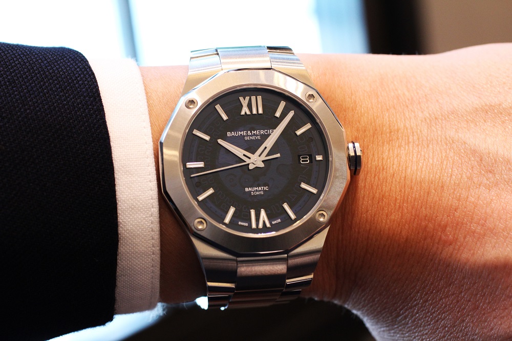 ボーム＆メルシエ】人気のラグスポウォッチ リビエラをご紹介します