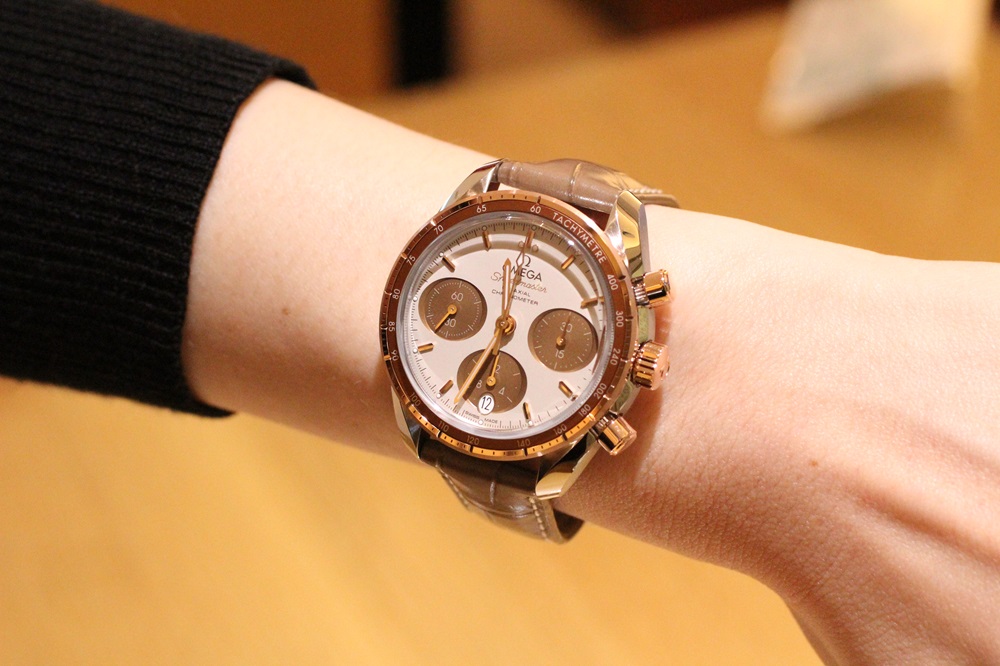 オメガ】念願の時計レディースのクロノグラフ時計スピードマスター_