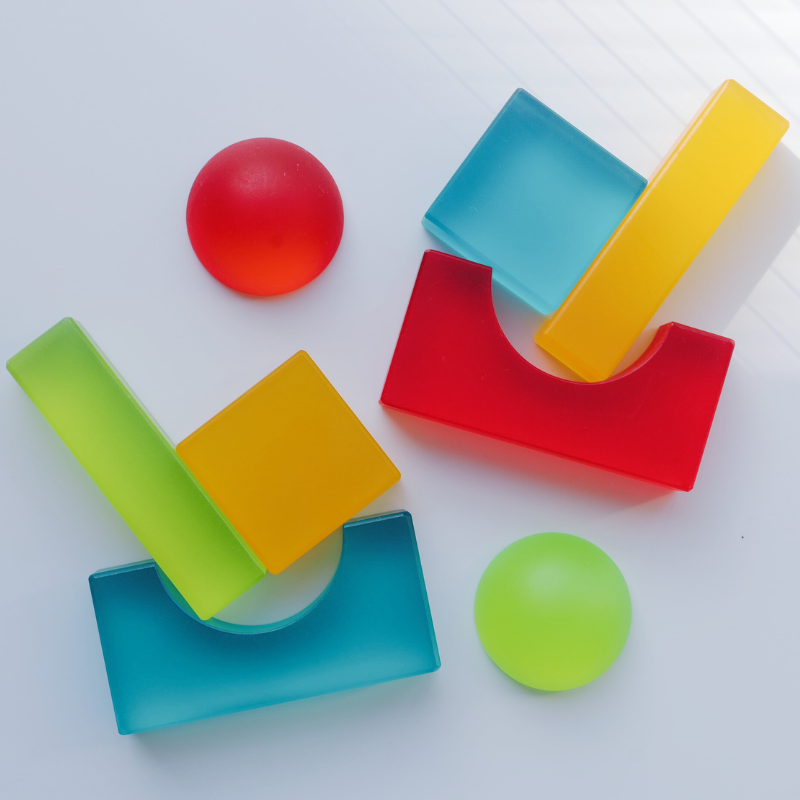 Dusymaデュシマ社 アクリルブロック積木：Lumiブロック・ビタミン