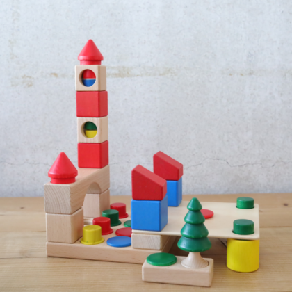 NICニック社 CUBIO・基本セットハーフ：ジョイントで固定する積木