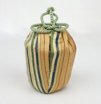 栗山園オンライン通販部 / 【出物】 信楽茶入 高橋楽斎