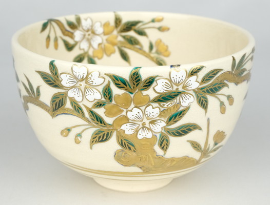 栗山園オンライン通販部 / 【出物】 色絵桜花画茶碗 清閑寺窯（杉田祥平）