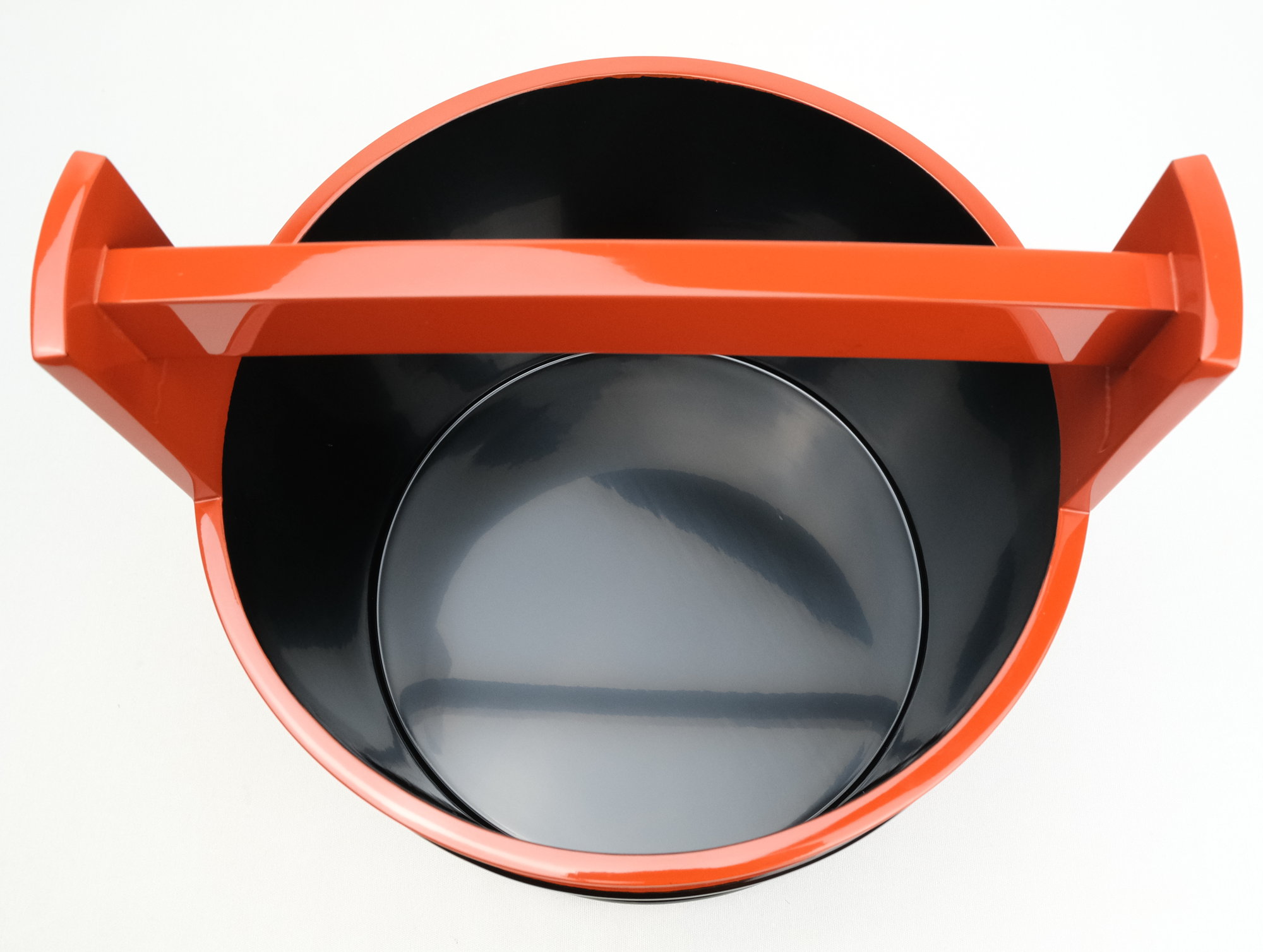 栗山園オンライン通販部 / 【出物】 輪島塗黒帯朱手桶 茶平一斎