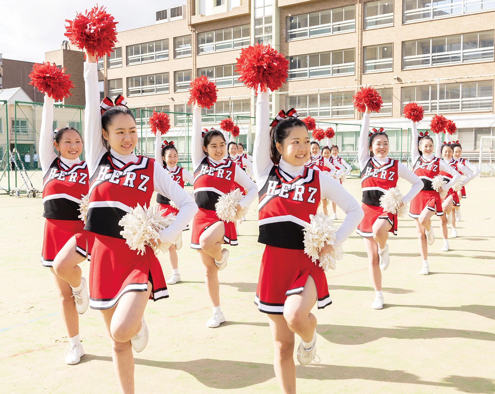 チアリーディング部 ｜ 京都両洋高等学校