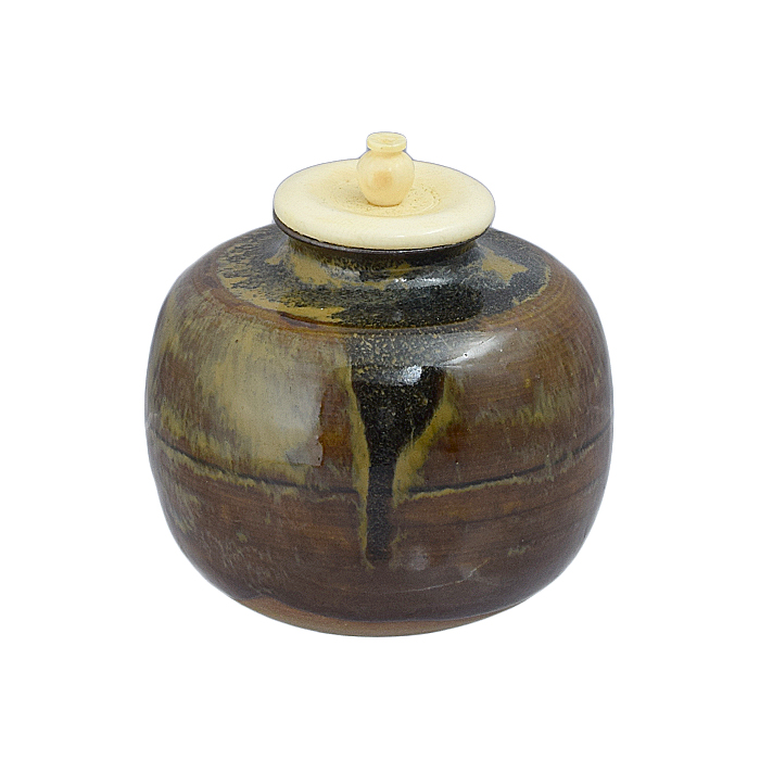 A 268 高取茶入・高取八山造 ( 鵬雲斎大宗匠箱書 ) A 268 高取茶入