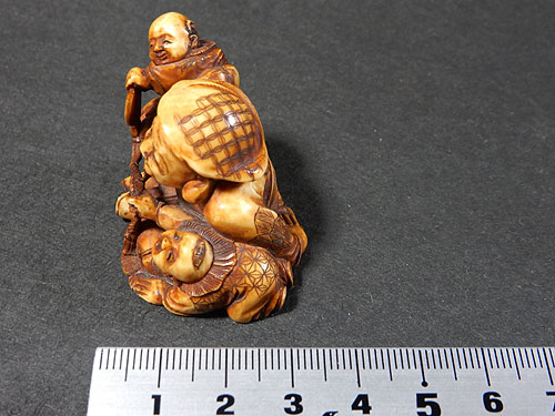 根付 人物 ＜在銘＞ 販売 | 【骨董品買取】日本全国対応・老舗骨董店の