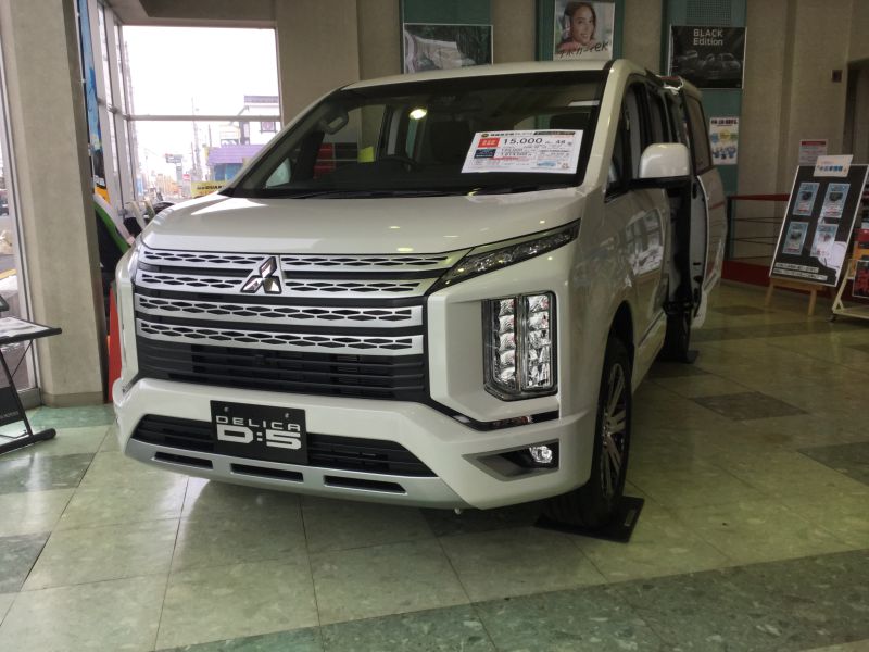 新型デリカD:5 ホワイトの展示車入りました！ – 江別店Blog – 北海道